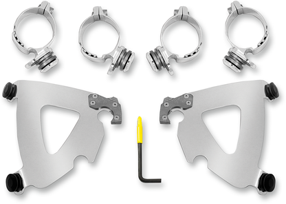 Memphis Shades Road Warrior Fairing & Polished Mount Kit for 06-17 Harley Dyna