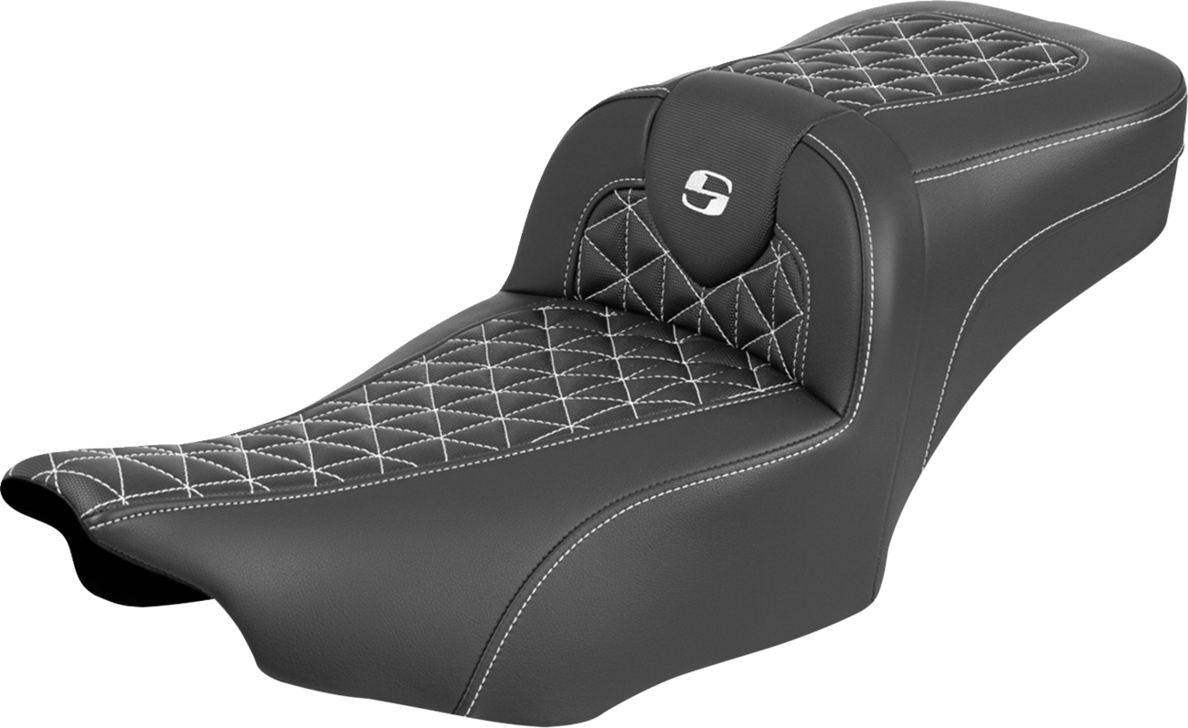 Saddlemen Roadsofa White Tri Gripper Extended Seat for 2023-2026 Harley Touring