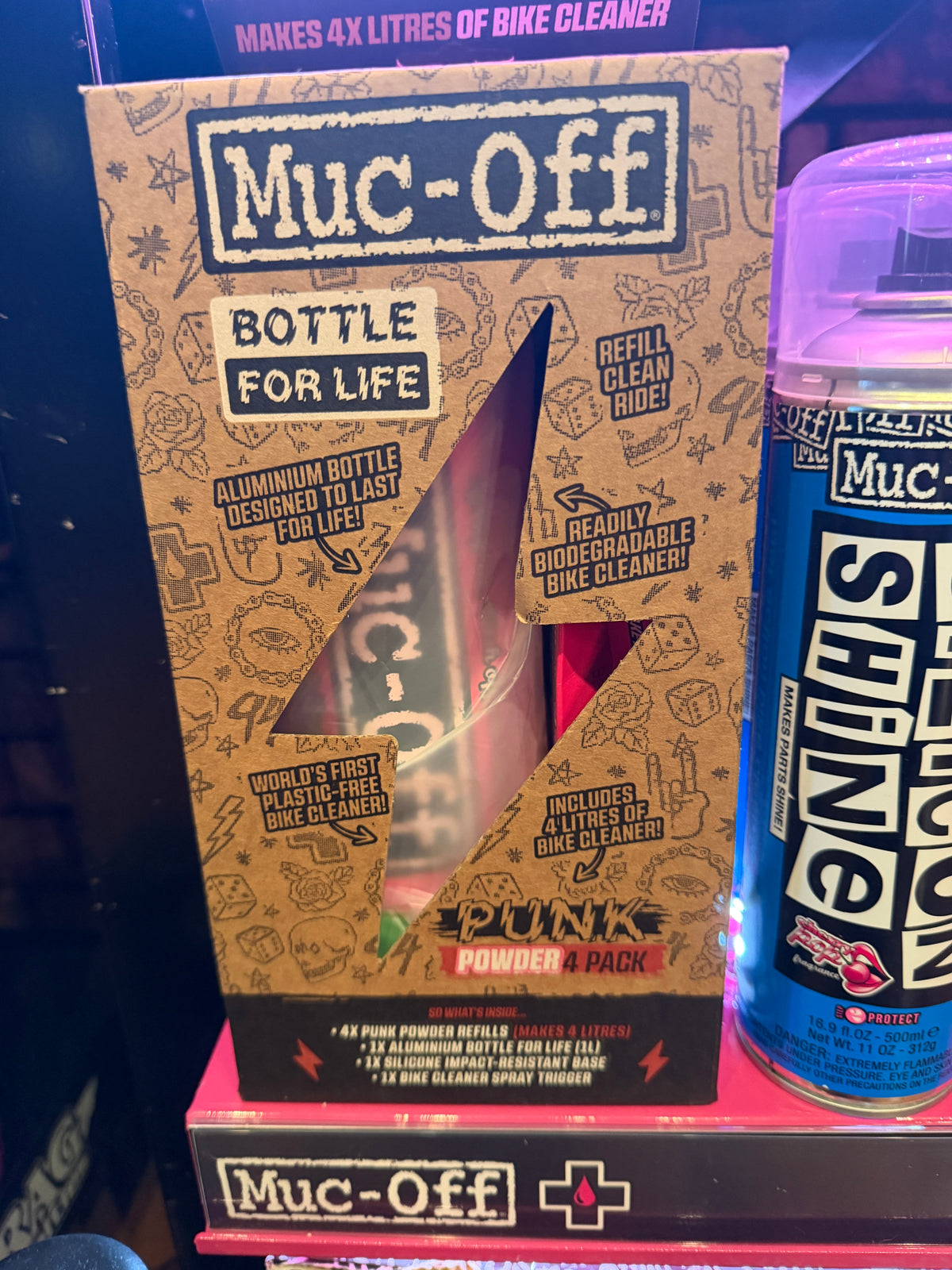 Muc-Off Motorcycle Punk Powder Concentrated Cleaner 4 Pack with Bottle