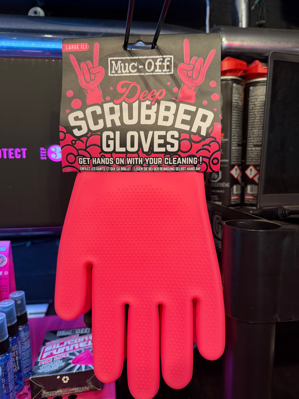 Muc-Off Large Deep Scrubber Silicone Pair Adult Cleaning Detailing Gloves