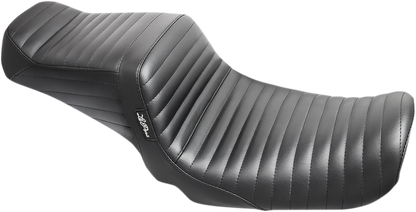 Le Pera Tailwhip Pleated Seat fits 2006-2017 Harley Dyna Models FXDF FXDB FXDL