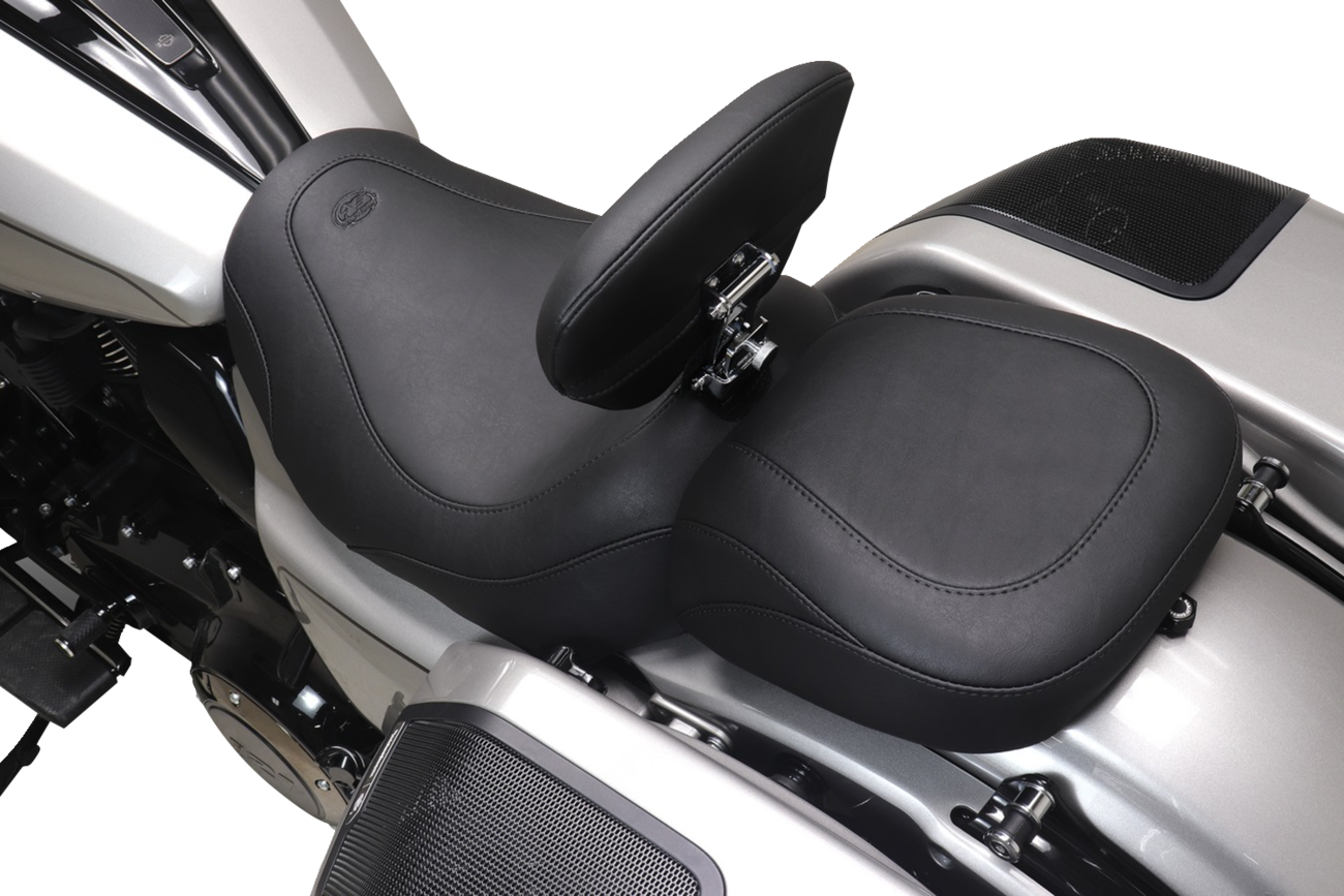 Mustang Wide Tripper Smooth Solo Seat & Backrest fits 2023-2026 Harley Touring