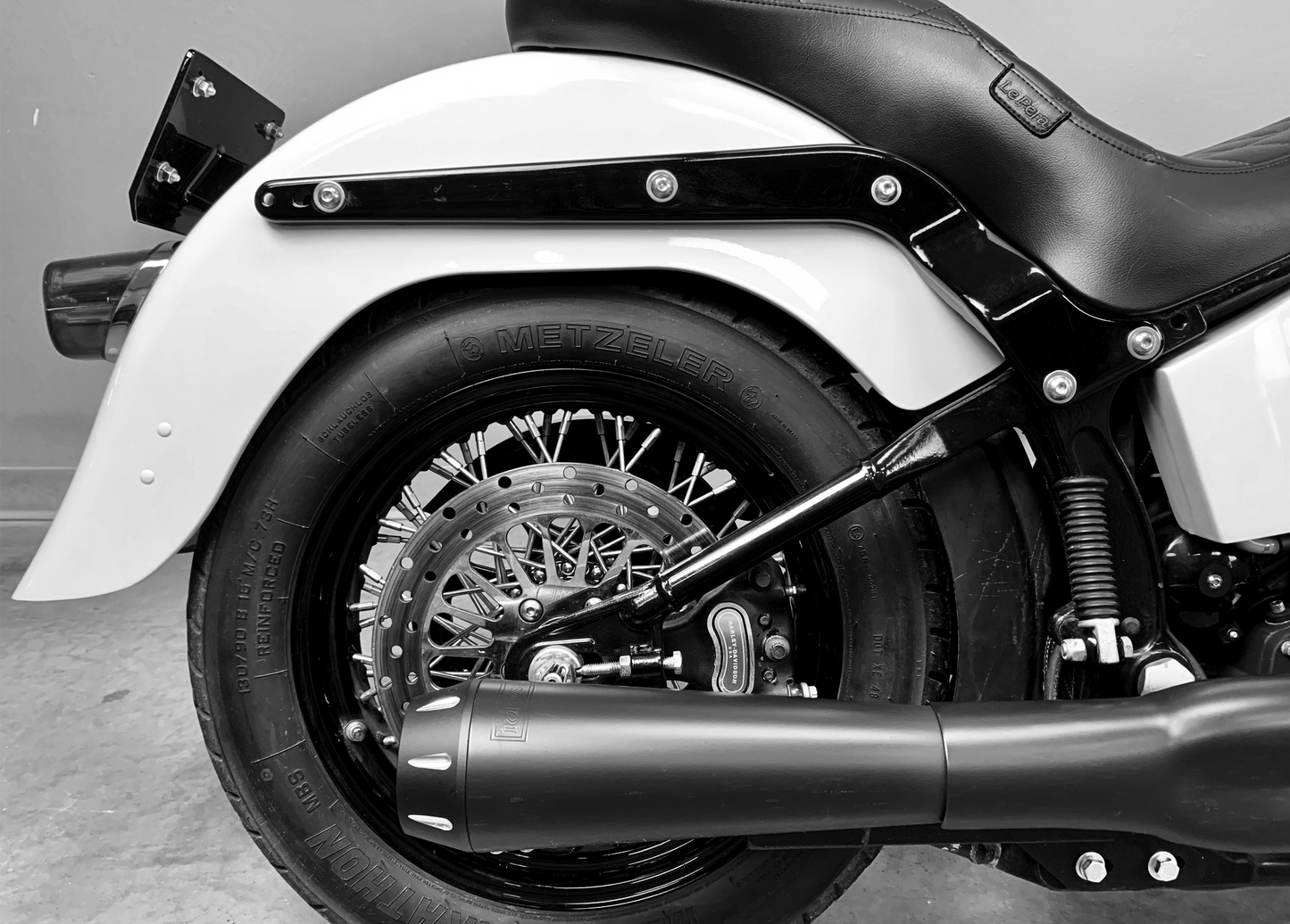 Legend Revo-A Black Rear Heavy Duty Shocks 2000-2017 Harley Softail FXS FLST
