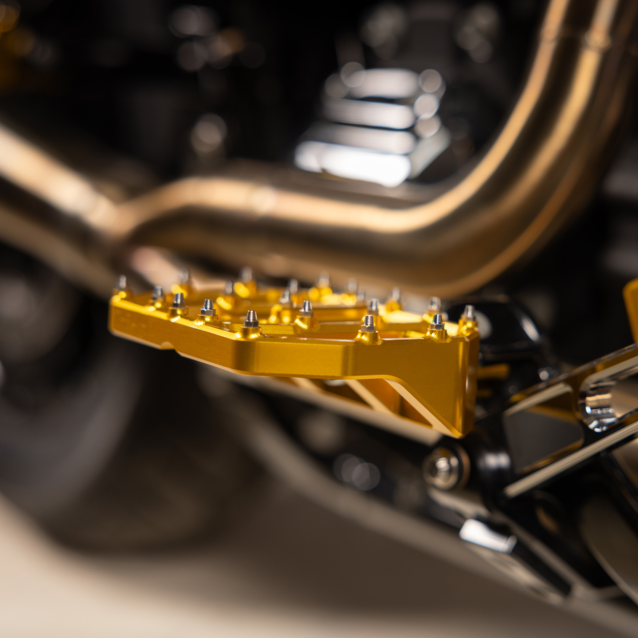 Thrashin Gold Mini Aggressor Floorboards for 1972-2025 Harley FXD FXR