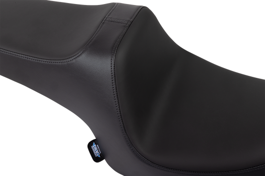 Drag Specialties Predator III Smooth Solar Seat for 2020-2025 Indian Challenger