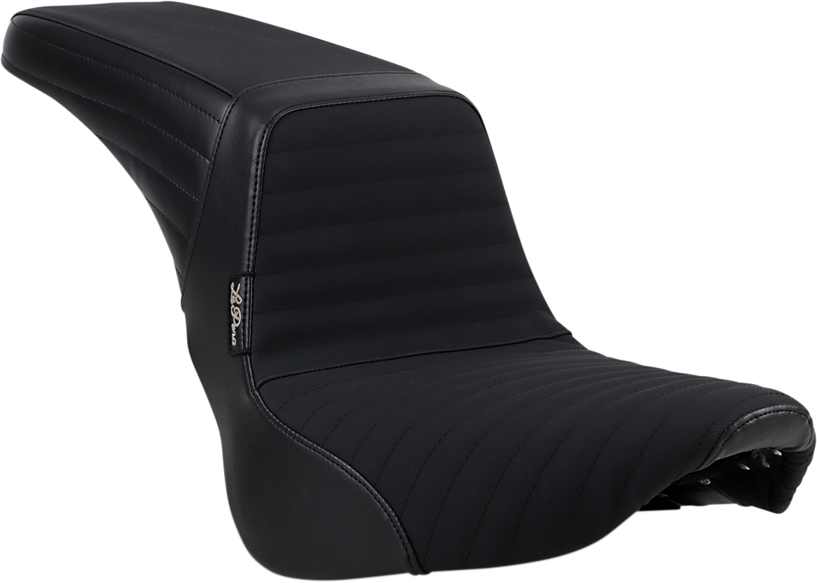 Le Pera Vinyl Pleated Grip Tape Kickflip Seat 2018-2021 Harley Softail FXBB