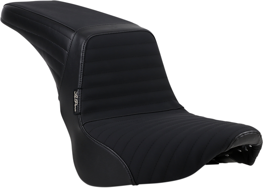 Le Pera Vinyl Pleated Grip Tape Kickflip Seat 2018-2021 Harley Softail FXBB