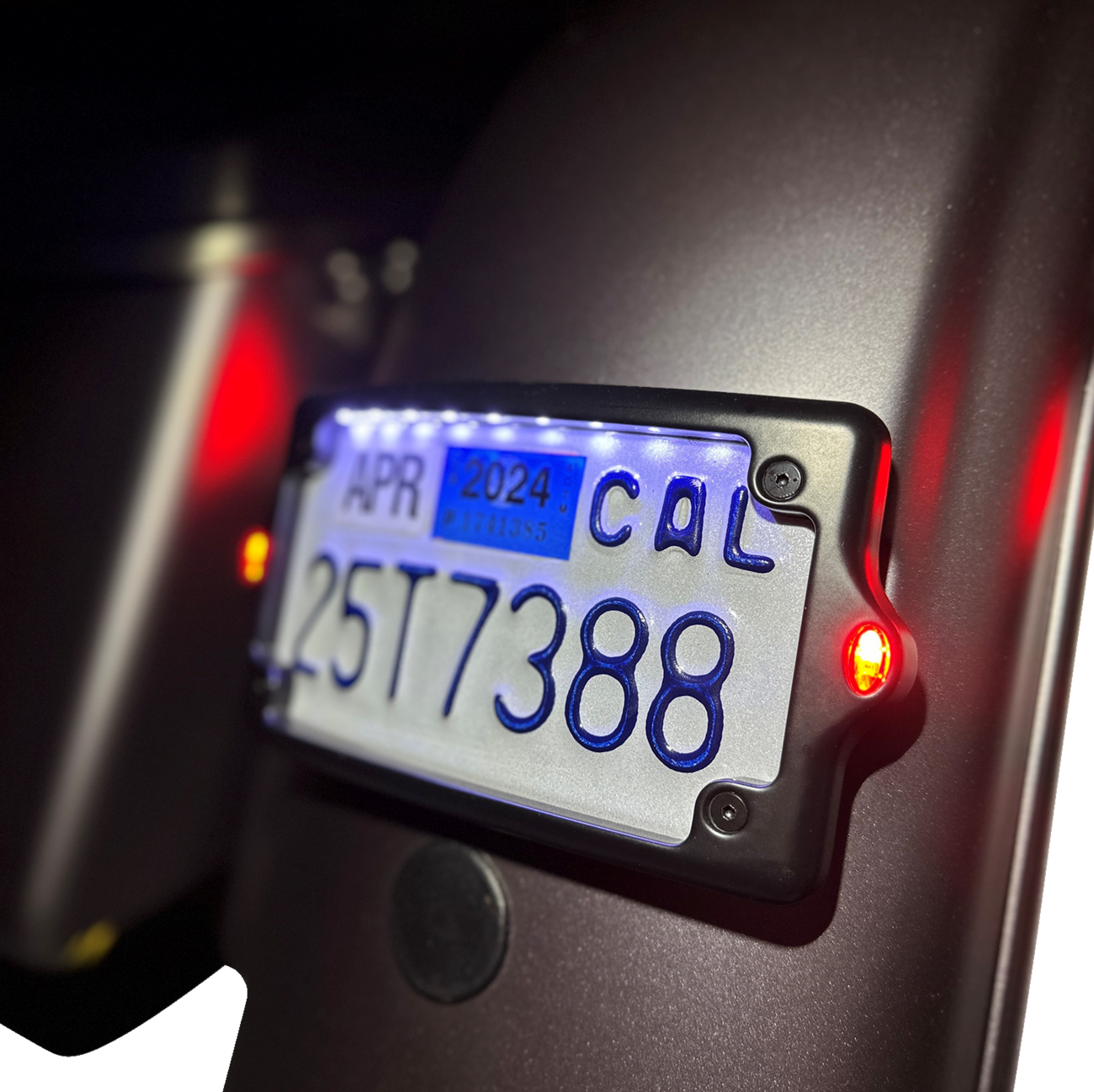 Kodlin Elypse Black Curved LED License Plate Kit 2013-2023 Harley Touring FLTR