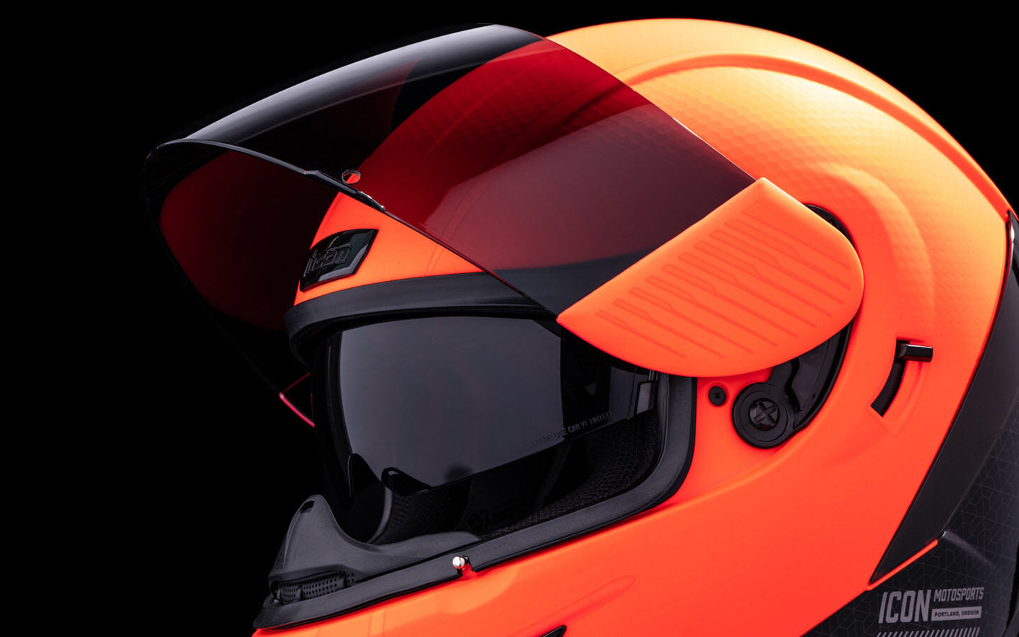 Icon Airform Counterstrike MIPS Red Unisex Adult Motorcycle Full Face Helmet