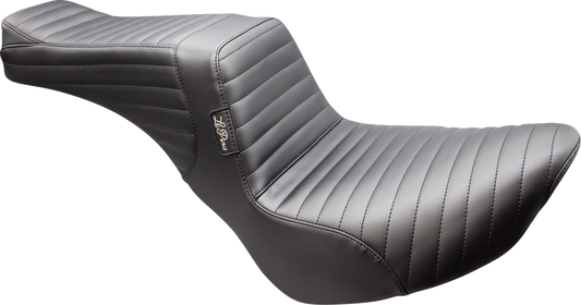 Le Pera Tailwhip Pleated Stitch Seat fits 2018-2025 Harley Street Bob FXBB Slim
