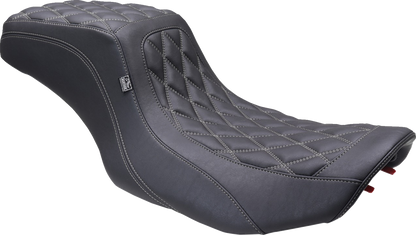 Mustang Squareback Gray Diamond Stitch Seat for 2023-2026 Harley Touring FLHX