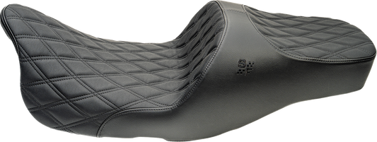 Slyfox Chariot Double Diamond Stitch Seat for 2023-2026 Harley Road Street Glide