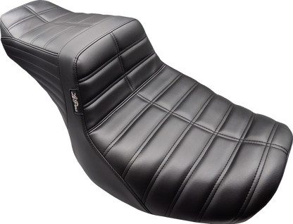 Le Pera Tailwhip Cordova Seat for 2023-2026 Harley Touring Road Street Glide
