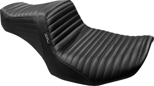 Le Pera Tailwhip Pleated Seat for 2023-2025 Harley Touring Street Road Glide