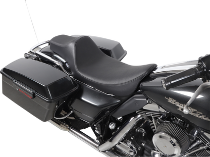 Drag Specialties Predator III Extended Reach Smooth Seat 1997-07 Harley Touring