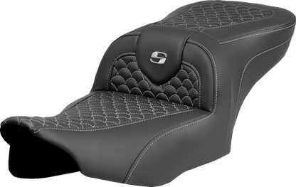 Saddlemen Roadsofa Silver Dragon Scale Stitch Seat fits 2023-2026 Harley Touring