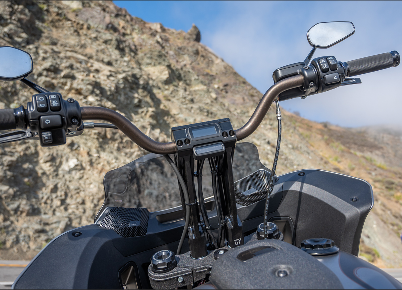 Kodlin Fastback Black 10" Straight Handlebar Risers for 2018-2024 Harley Softail