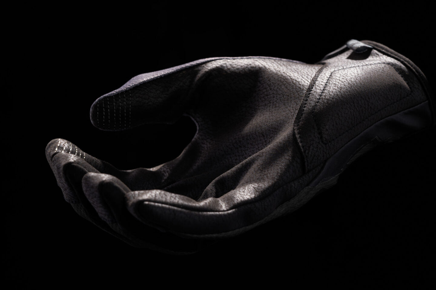 Icon Hooligan Adult Mens Insulated Touchscreen Motorcycle Riding Racing Gloves