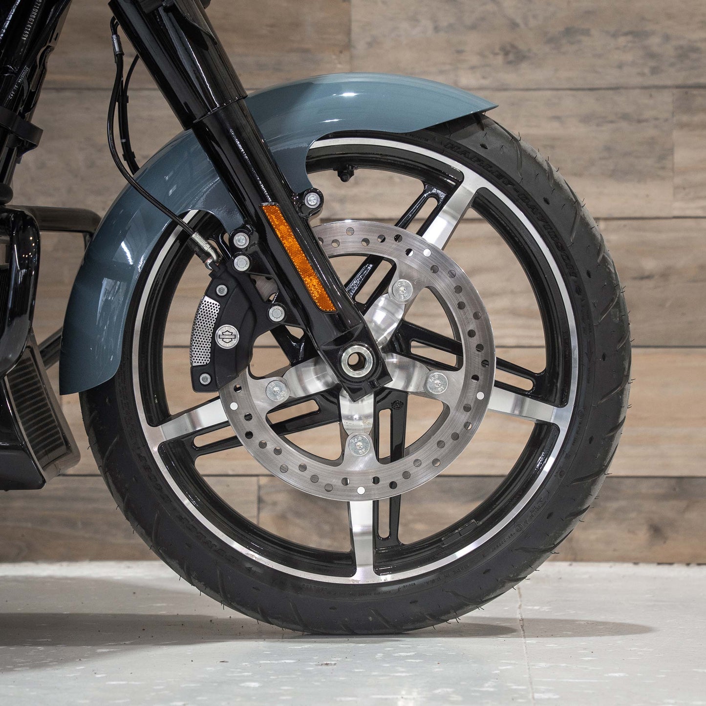 Klock Werks Tire Hugger Henry Front Fender fits 2023-2025 Harley Touring FLHXSE