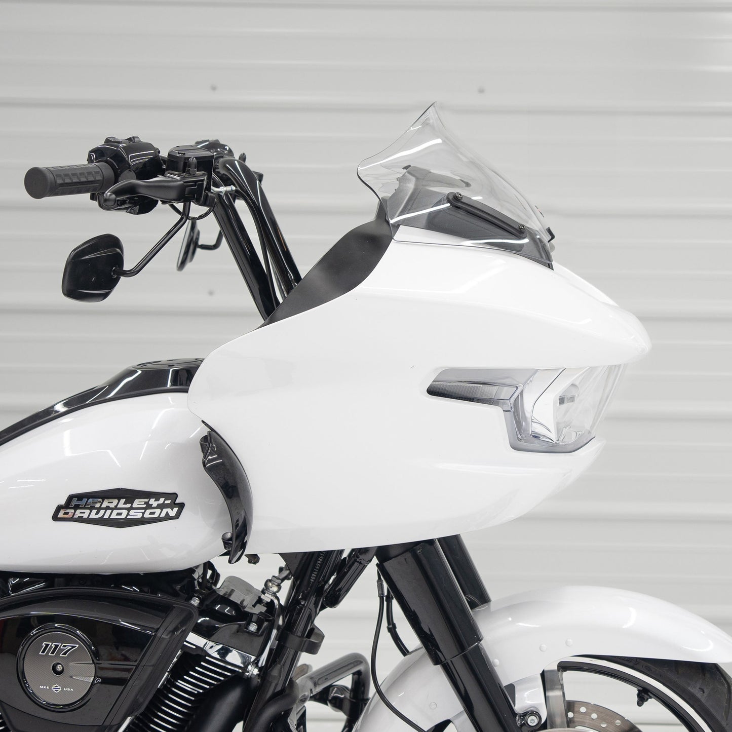Klock Werks Sport Flare 10" Clear Windshield for 2023-25 Harley Road Glide FLTR