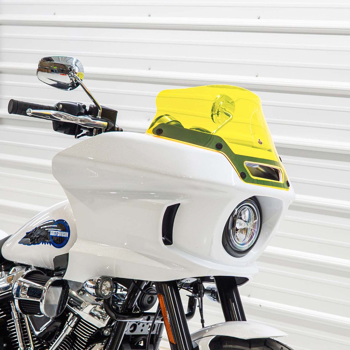 Klock Werks Ice Flare 6" Yellow Windshield 2022-2026 Harley Softail Low Rider ST