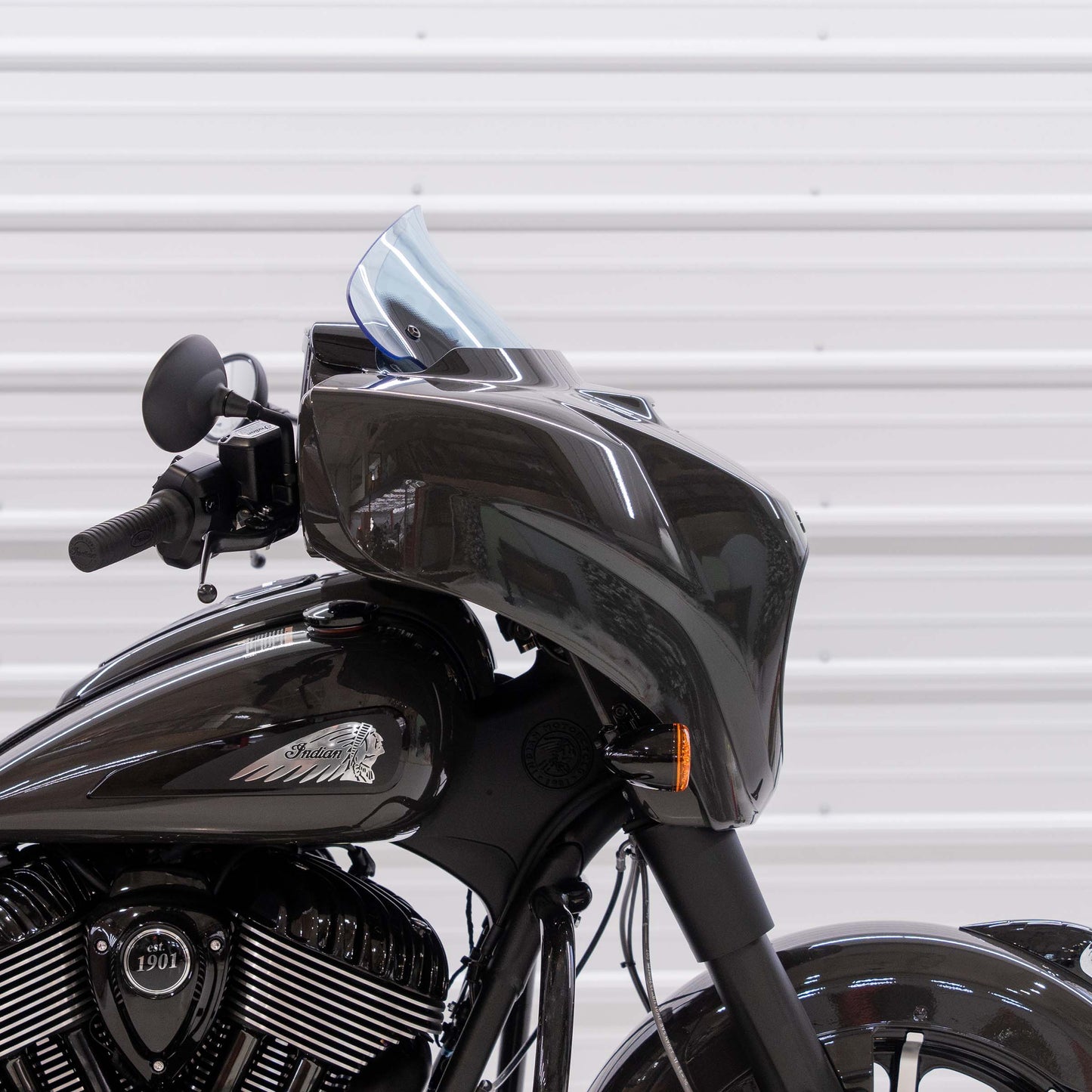Klock Werks Kolor Flare 10" Blue Ice Windshield for 2014-2024 Indian Chieftain