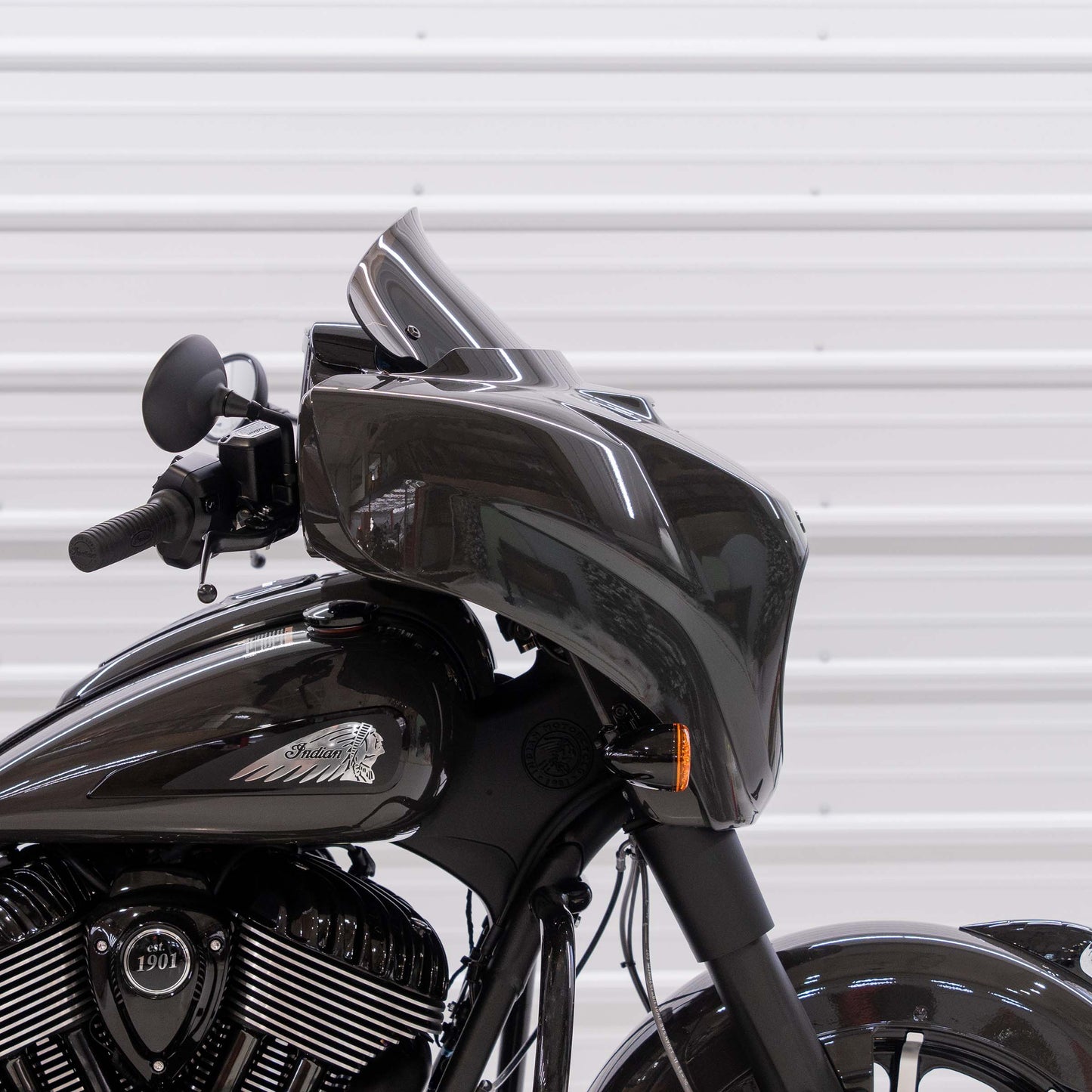Klock Werks Kolor Flare 10" Bronze Windshield 14-24 Indian Chieftain Roadmaster