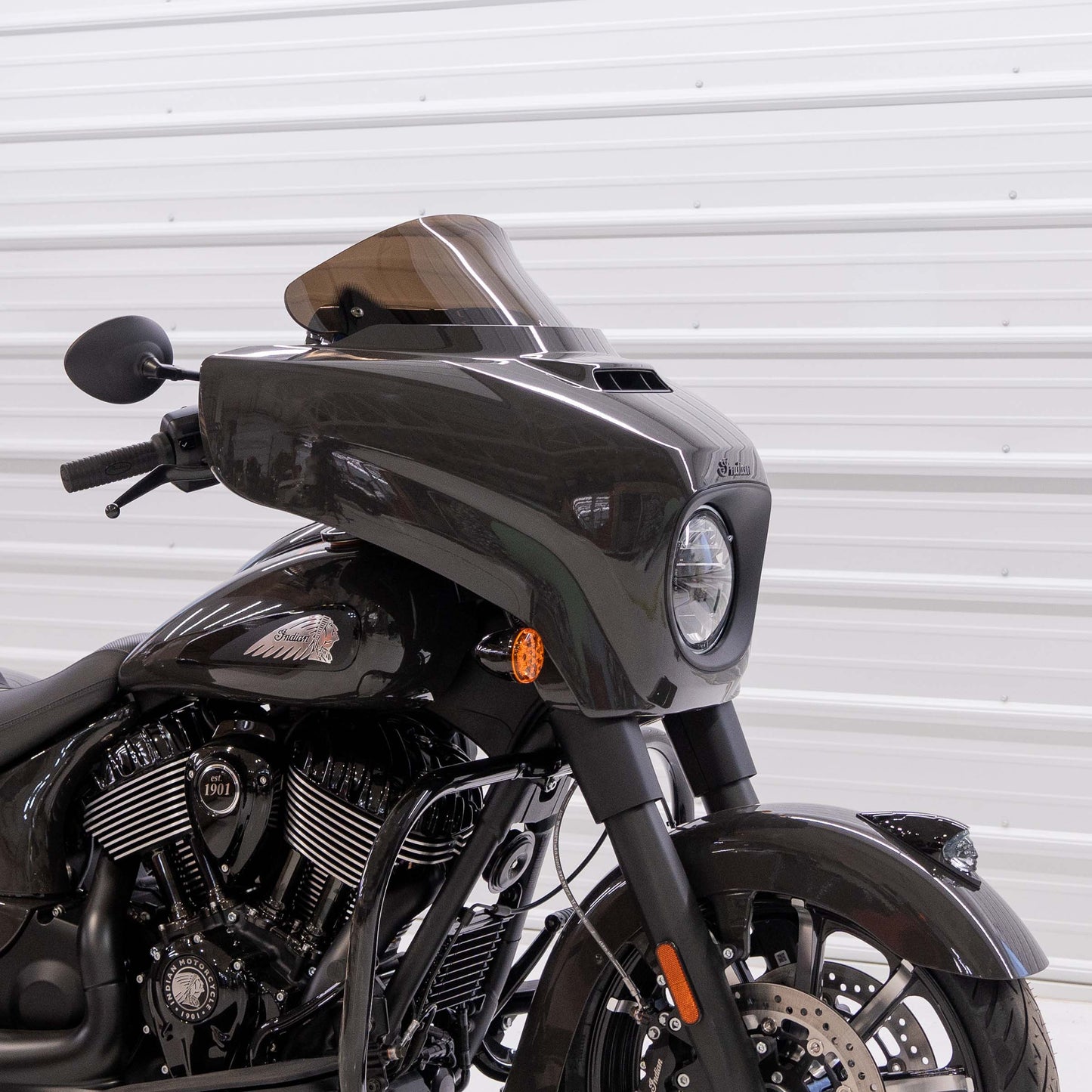 Klock Werks Kolor Flare 10" Bronze Windshield 14-24 Indian Chieftain Roadmaster