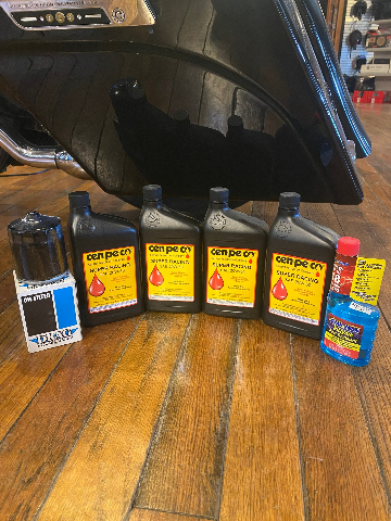 Cenpeco 4qt 20W-50 Oil & Black Filter W/ Nut Star Tron 1999-2017 Harley Models