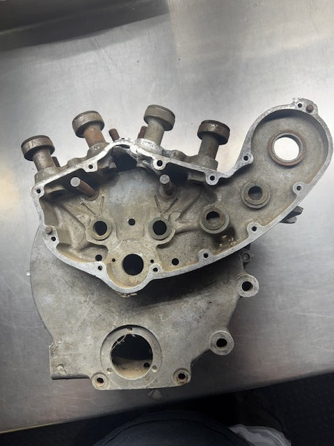1 Set of 1939 Indian Chief Engine Motor Cases