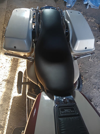 Saddlemen Low Profiler Seat for 1989-96 Harley Davidson Electra Glide Road King