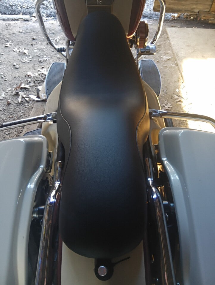 Saddlemen Low Profiler Seat for 1989-96 Harley Davidson Electra Glide Road King