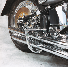 Lindby Chrome Rear Motorcycle Freeway Highway Bar 1996-2017 Harley Softail FXST