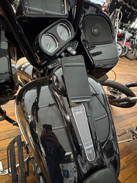 JT's Cycles Fuel Gas Door Phone Mount for 2008-2024 Harley Davidson Touring