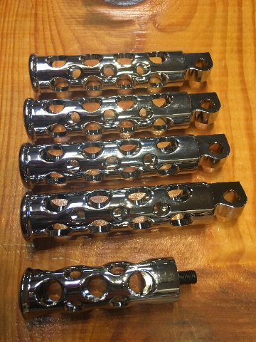 JT's Cycles Genuine .50 Caliber BMG Bullets Chrome Footpegs Kit for Harley